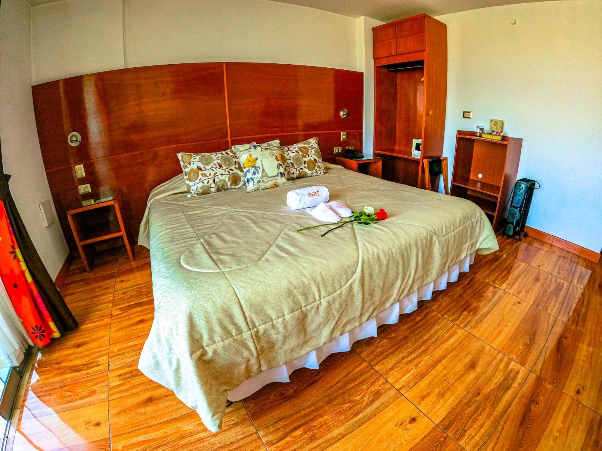 Tikary Hotel