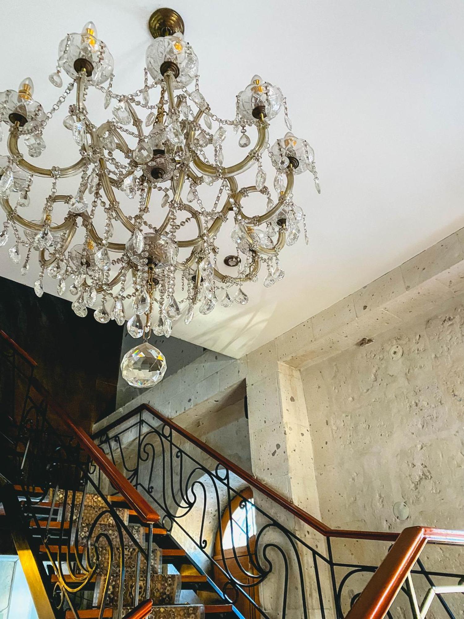 Tikary Hotel