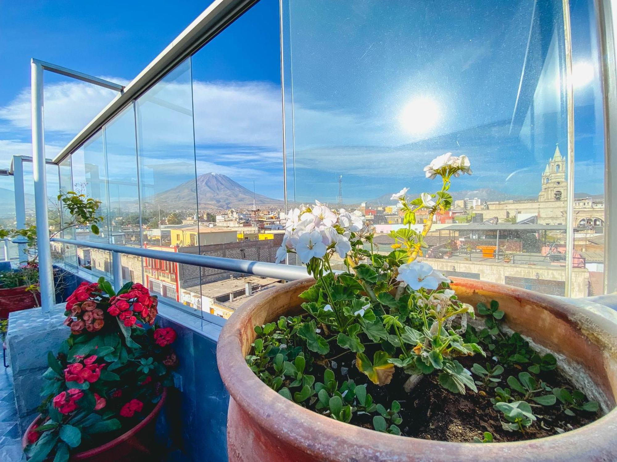 Hotel Tikary 3*