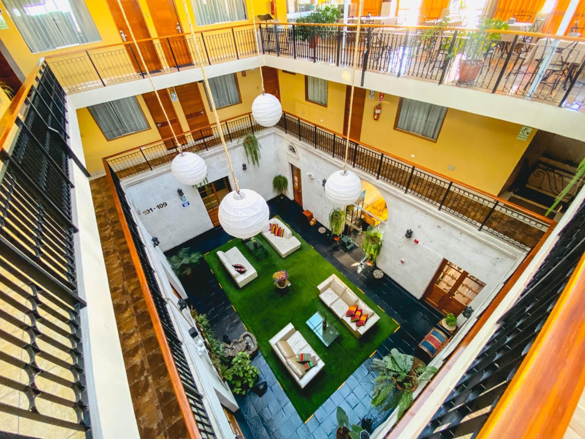 Hotel Tikary 3*
